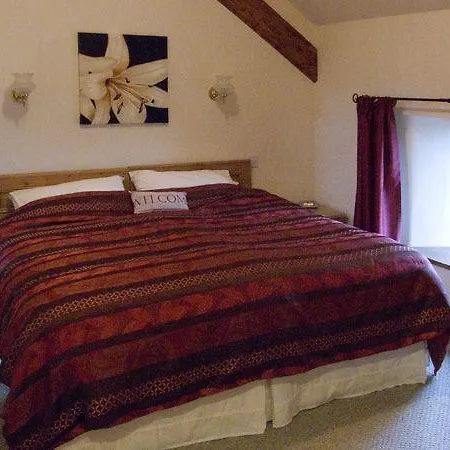 Etland House * Milnthorpe